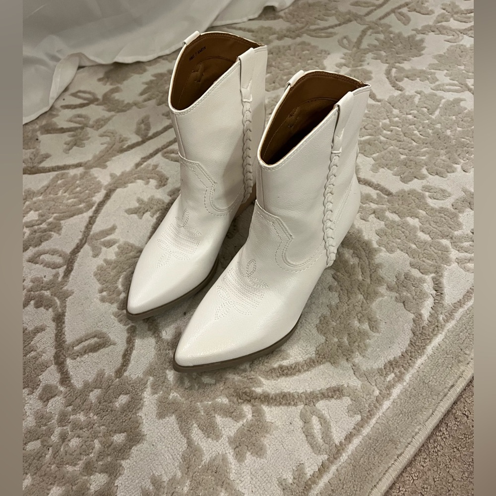 Dolce Vita Western Boot - Picture 5 of 6